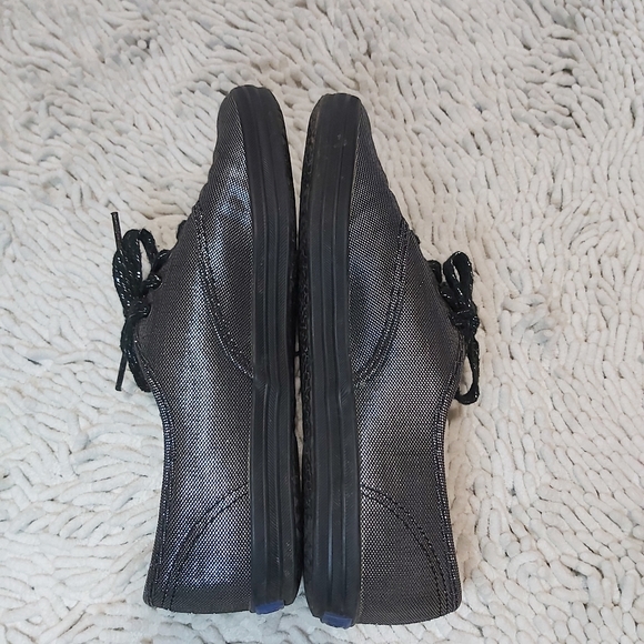 Keds silver metallic shoes- size 6.5 - Picture 5 of 8